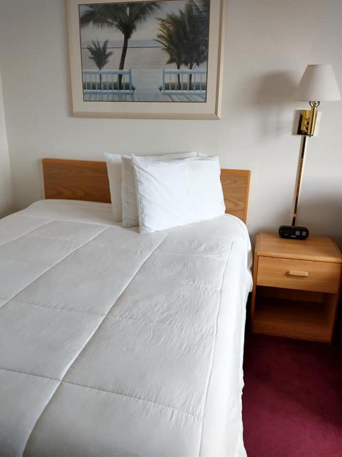 Sauk River Inn & Suites, A Travelodge By Wyndham Sauk Centre Bagian luar foto