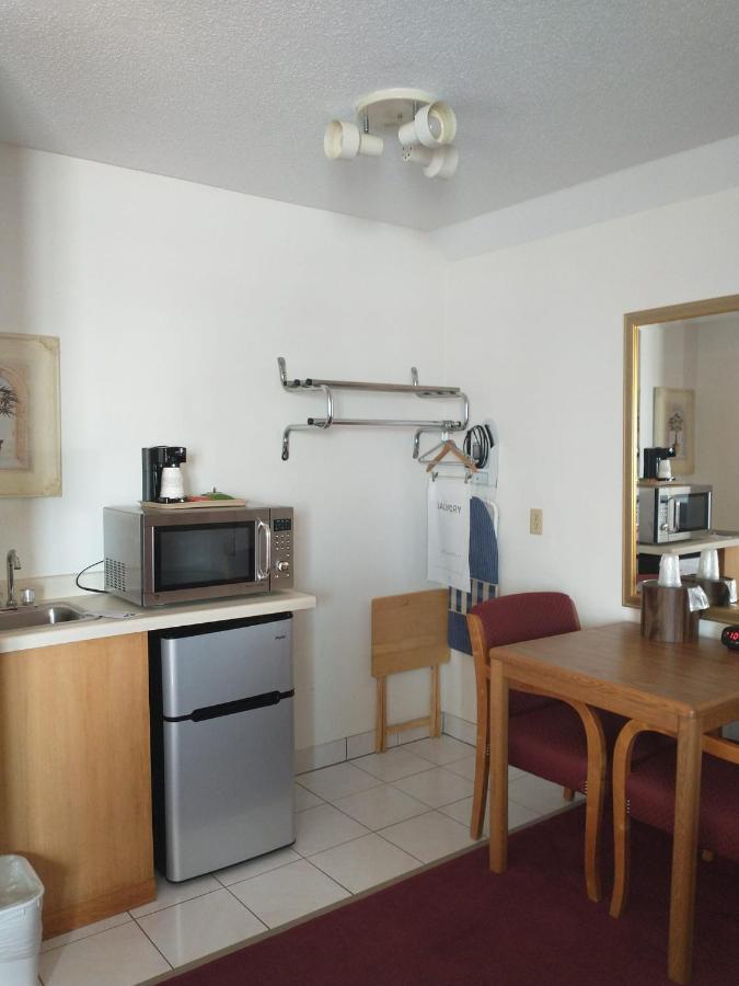Sauk River Inn & Suites, A Travelodge By Wyndham Sauk Centre Bagian luar foto