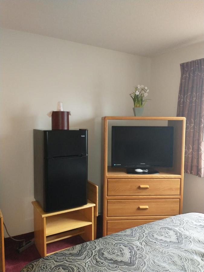 Sauk River Inn & Suites, A Travelodge By Wyndham Sauk Centre Bagian luar foto