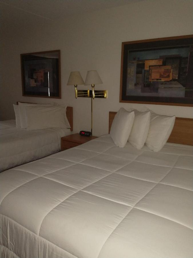 Sauk River Inn & Suites, A Travelodge By Wyndham Sauk Centre Bagian luar foto