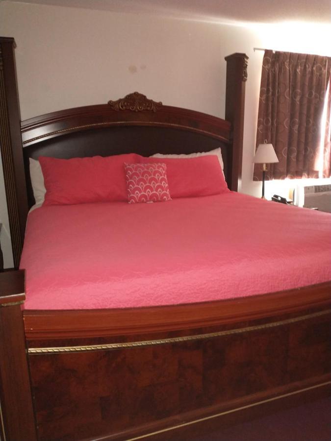 Sauk River Inn & Suites, A Travelodge By Wyndham Sauk Centre Bagian luar foto