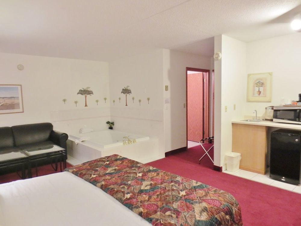 Sauk River Inn & Suites, A Travelodge By Wyndham Sauk Centre Ruang foto